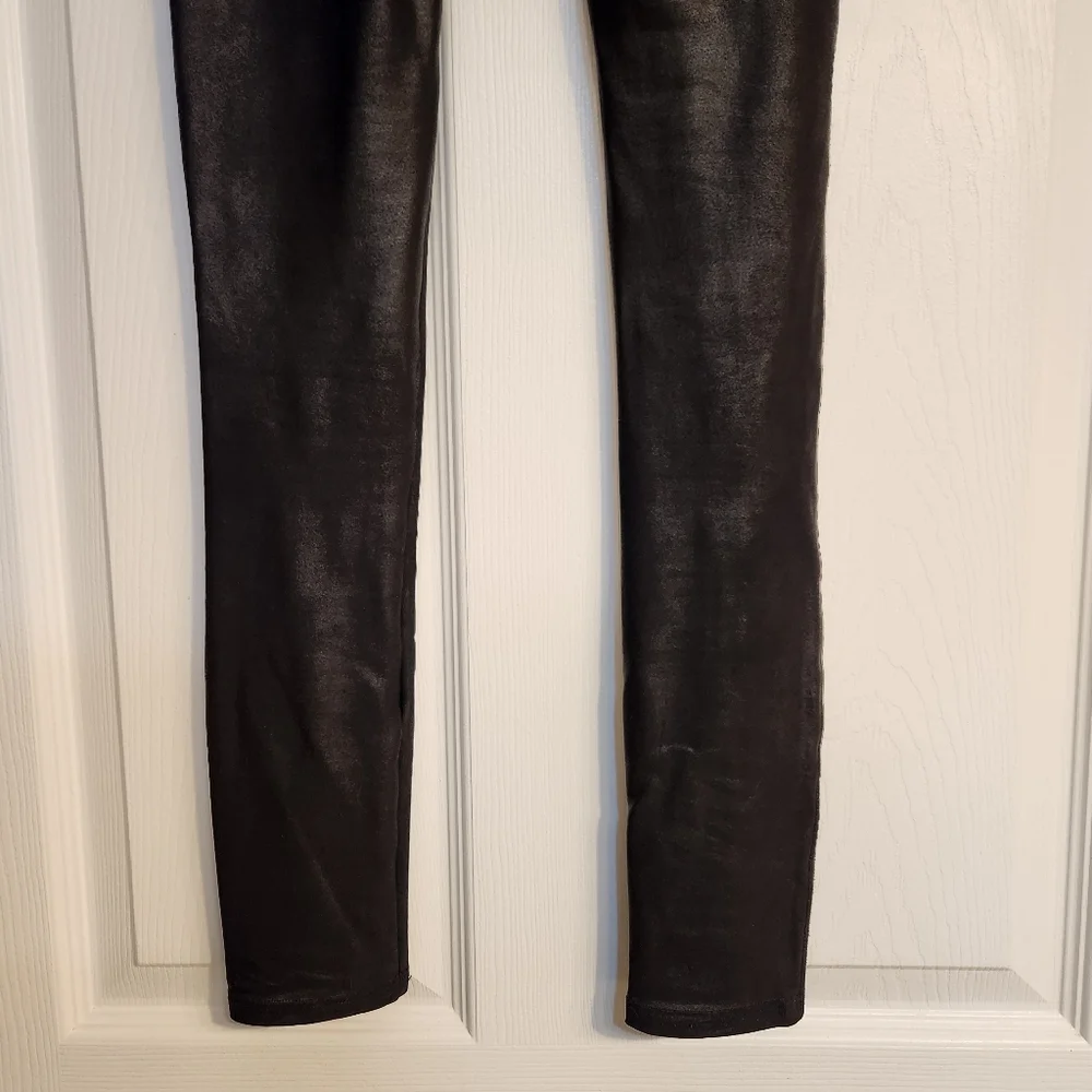 Spanx Faux Leather Leggings Size Small - Picture 10 of 16